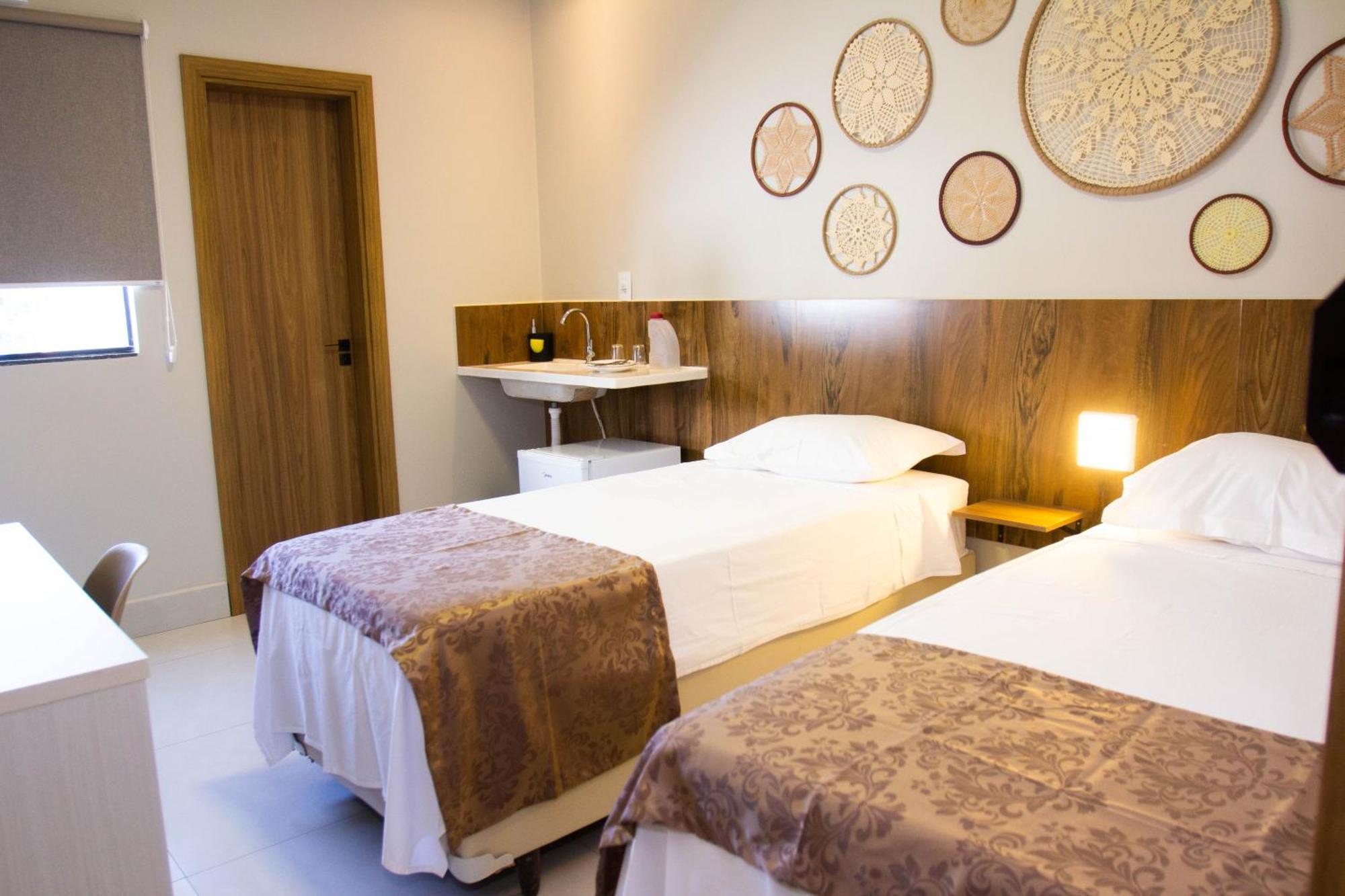 Fiori Suites Goiânia Quarto foto